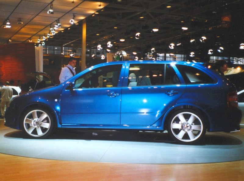 Fabia Combi- Salon de l'automobile 2002-Paris